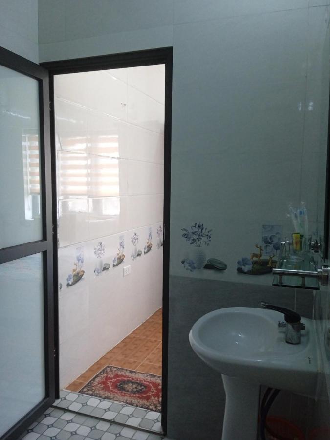 Hotel Thanh Binh 2 Hà Tĩnh Exteriör bild