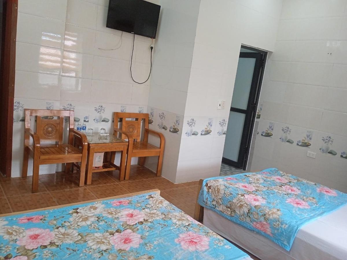 Hotel Thanh Binh 2 Hà Tĩnh Exteriör bild