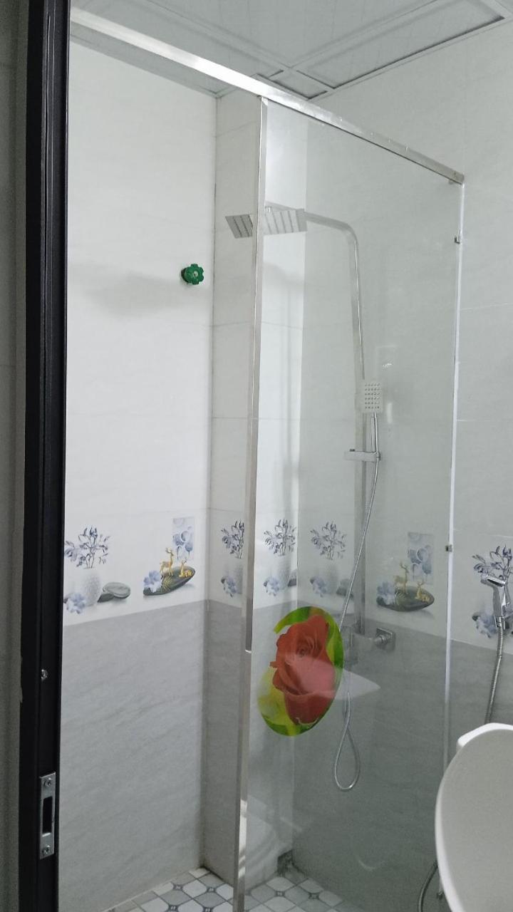 Hotel Thanh Binh 2 Hà Tĩnh Exteriör bild