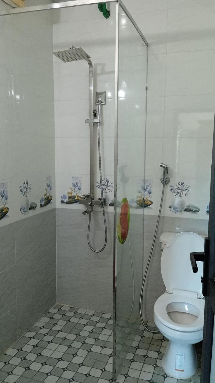 Hotel Thanh Binh 2 Hà Tĩnh Exteriör bild